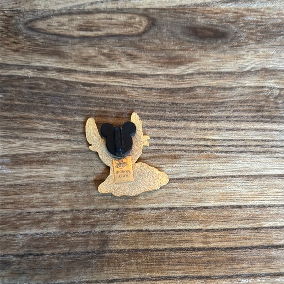 Disney Stitch Blue and Gold Pin - Picture 2 of 2